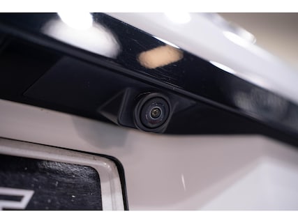 Land Rover-Range Rover Evoque