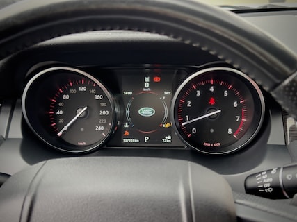 Land Rover-Range Rover Evoque