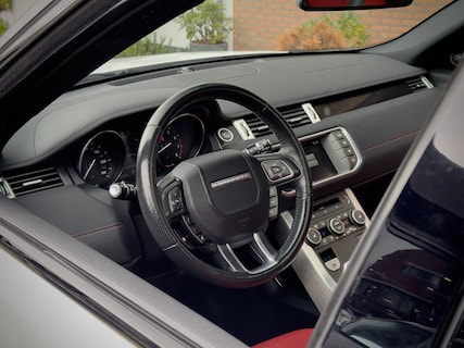 Land Rover-Range Rover Evoque