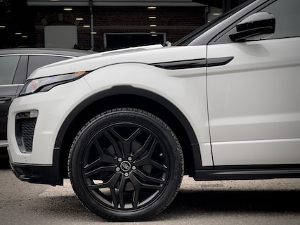 Land Rover-Range Rover Evoque
