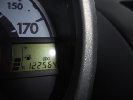 Peugeot-107