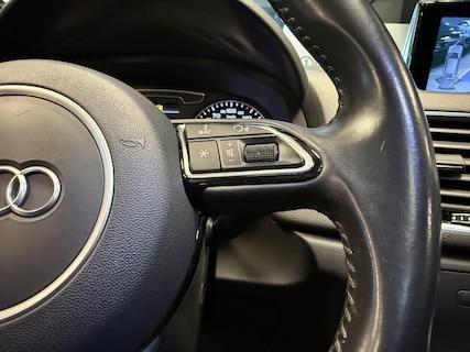 Audi-Q3