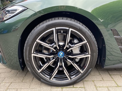 BMW-i4