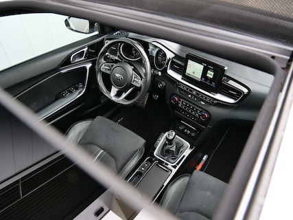 Kia-ProCeed