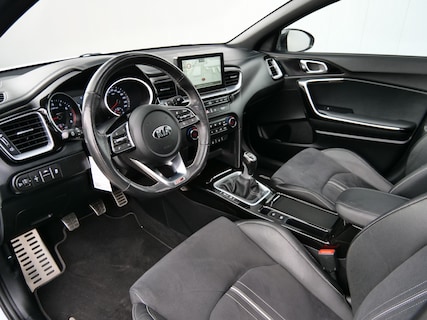 Kia-ProCeed