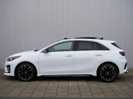 Kia-ProCeed