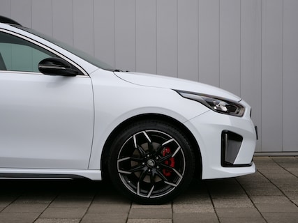 Kia-ProCeed