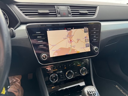 Skoda-Superb