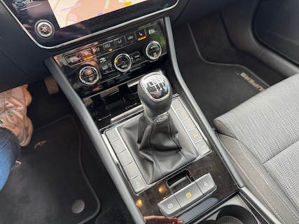 Skoda-Superb