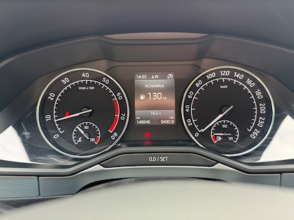 Skoda-Superb
