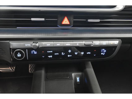 Hyundai-Ioniq 6
