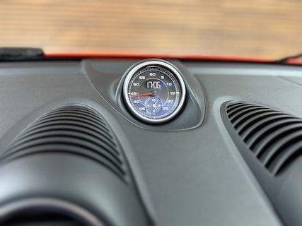 Porsche-718 Boxster