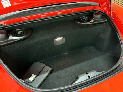 Porsche-718 Boxster