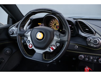 Ferrari-488