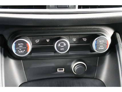 Alfa Romeo-Stelvio