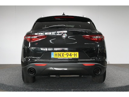 Alfa Romeo-Stelvio