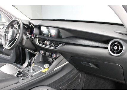 Alfa Romeo-Stelvio