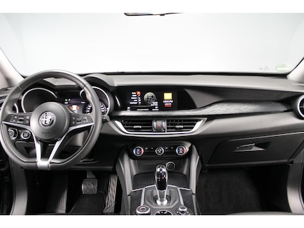 Alfa Romeo-Stelvio