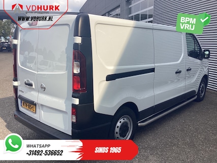 Nissan-NV300