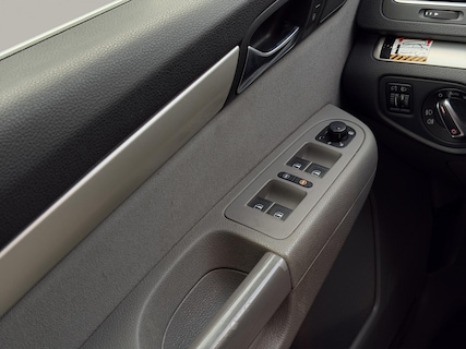 SEAT-Alhambra