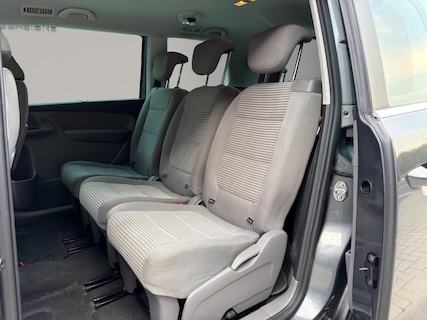 SEAT-Alhambra