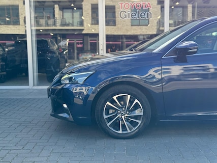 Lexus-CT
