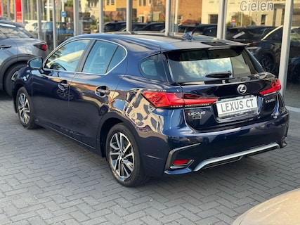 Lexus-CT