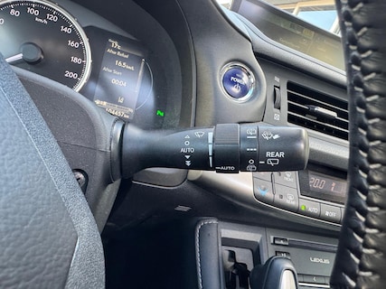 Lexus-CT