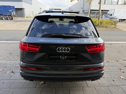 Audi-SQ7