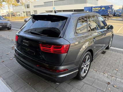 Audi-SQ7