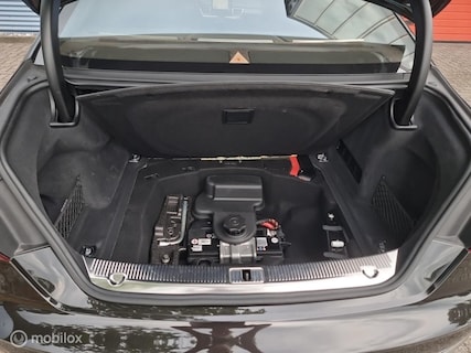 Audi-A8
