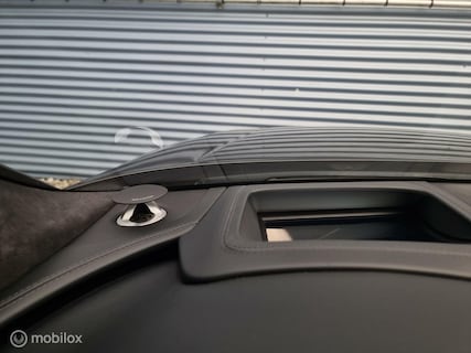 Audi-A8