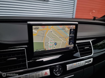 Audi-A8