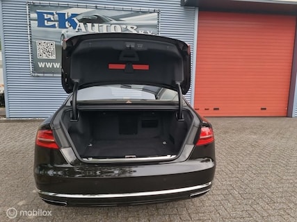 Audi-A8