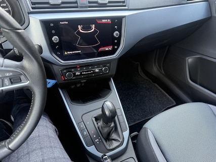 SEAT-Arona