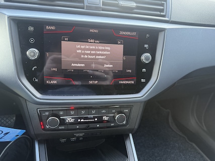 SEAT-Arona