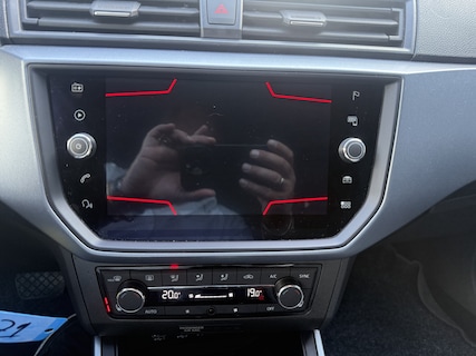 SEAT-Arona