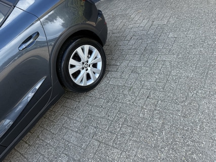 SEAT-Arona