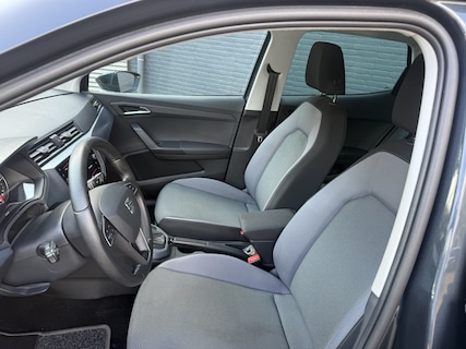 SEAT-Arona