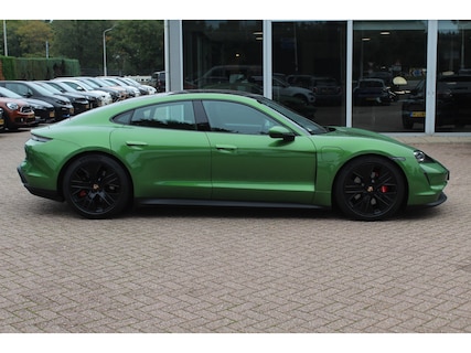 Porsche-Taycan