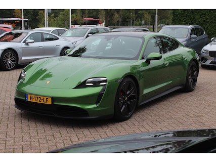Porsche-Taycan