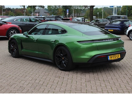 Porsche-Taycan
