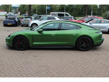 Porsche-Taycan