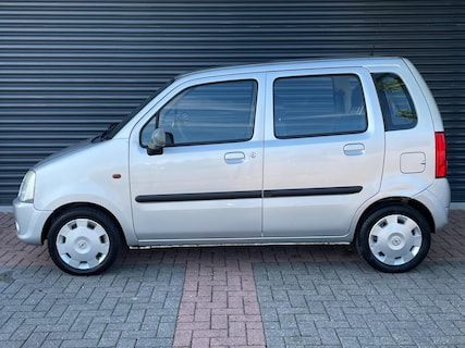 Opel-Agila