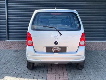 Opel-Agila