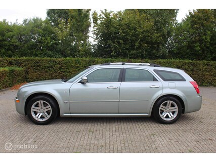 Chrysler-300C