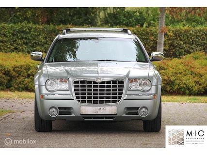 Chrysler-300C