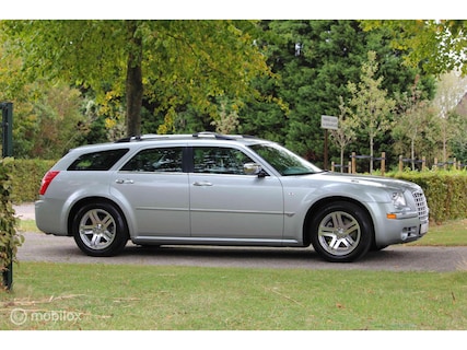 Chrysler-300C