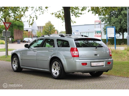 Chrysler-300C