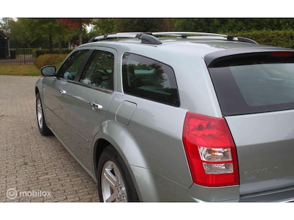 Chrysler-300C
